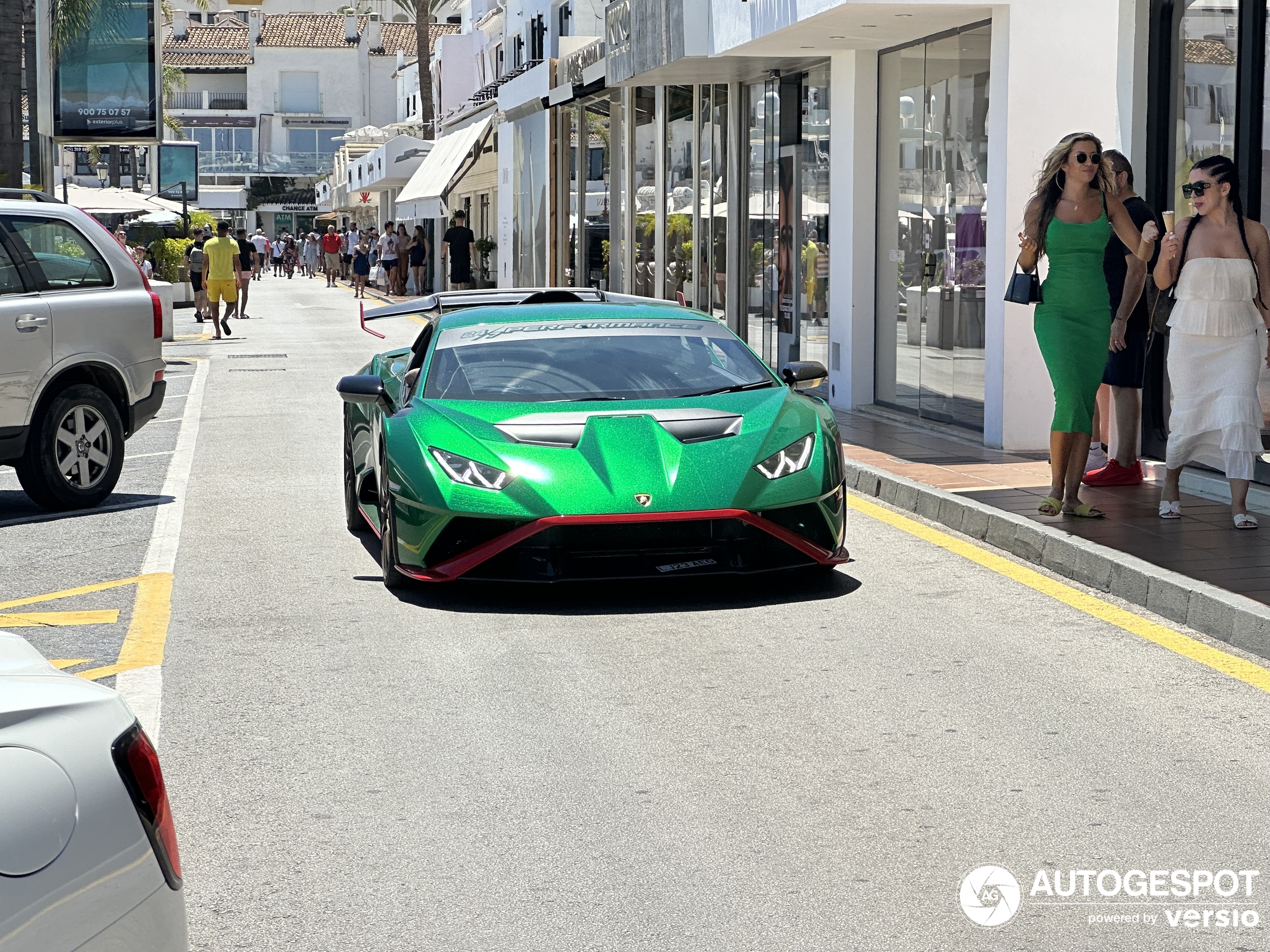 Lamborghini Huracán LP640-2 STO