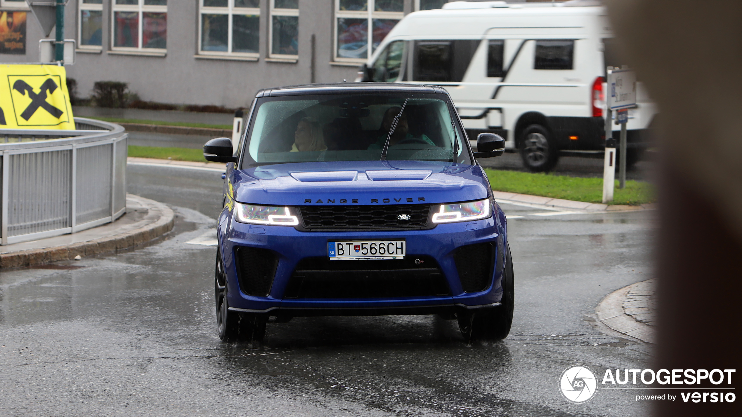 Land Rover Range Rover Sport SVR 2018