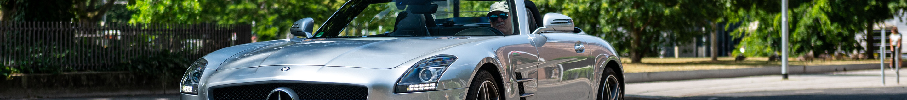 Mercedes-Benz SLS AMG Roadster