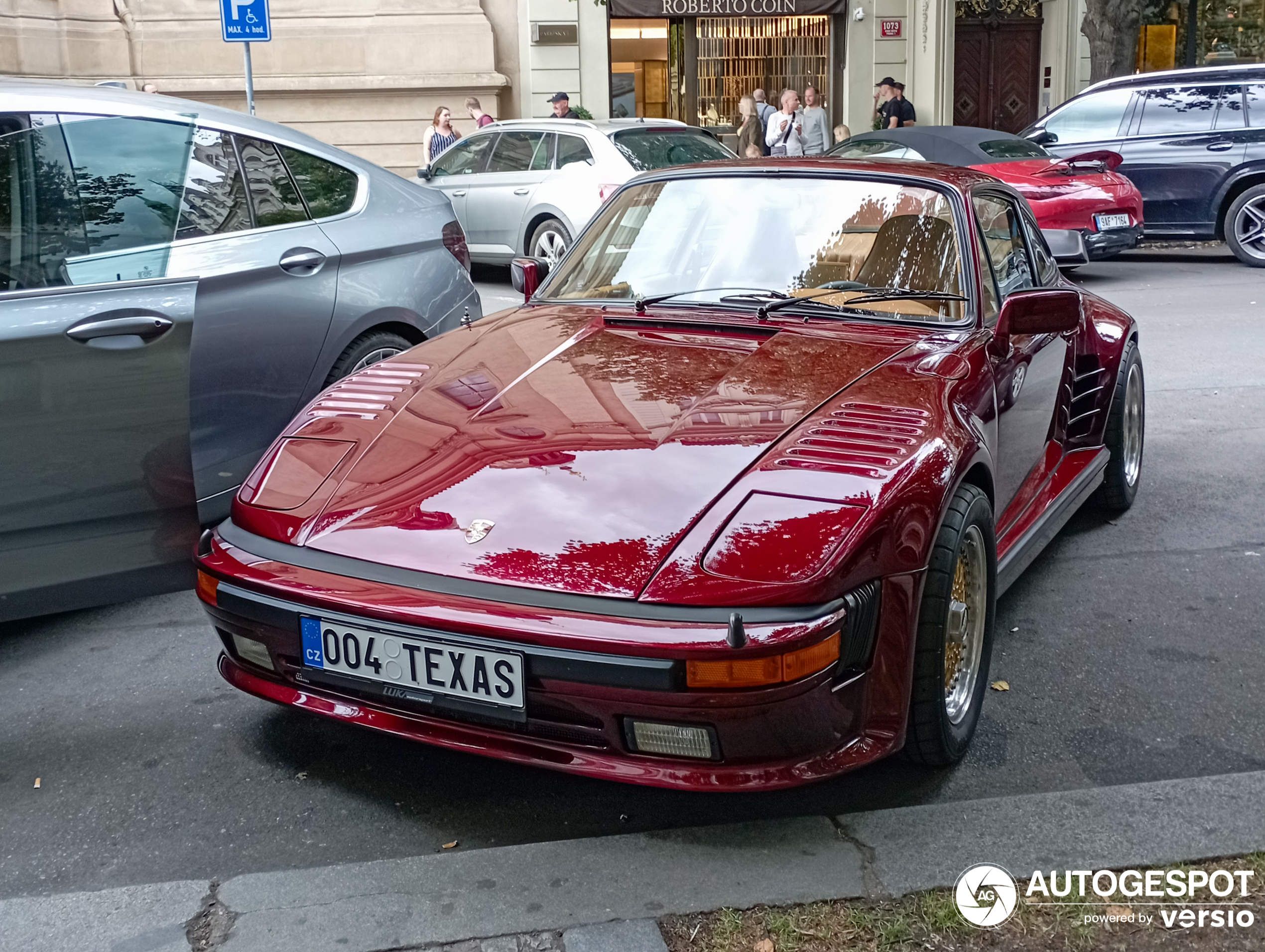 Porsche 930 Turbo Flatnose