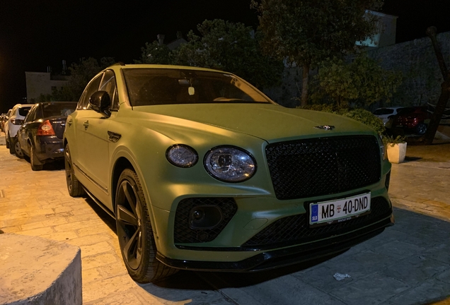 Bentley Bentayga Hybrid 2021 First Edition