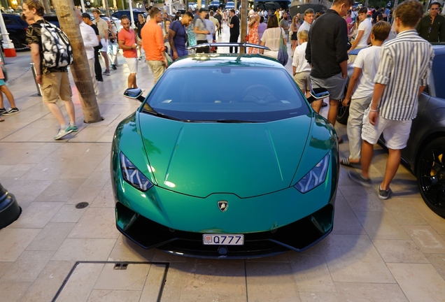 Lamborghini Huracán LP640-4 Performante