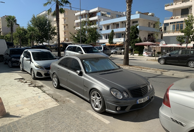 Mercedes-Benz E 55 AMG