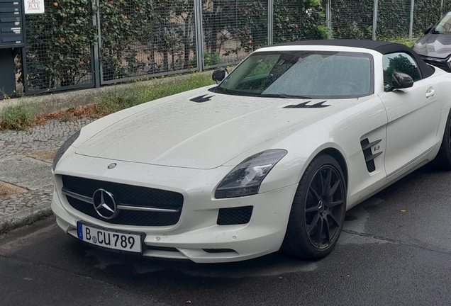 Mercedes-Benz SLS AMG GT Roadster