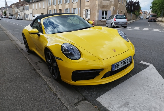 Porsche 992 Carrera S Cabriolet