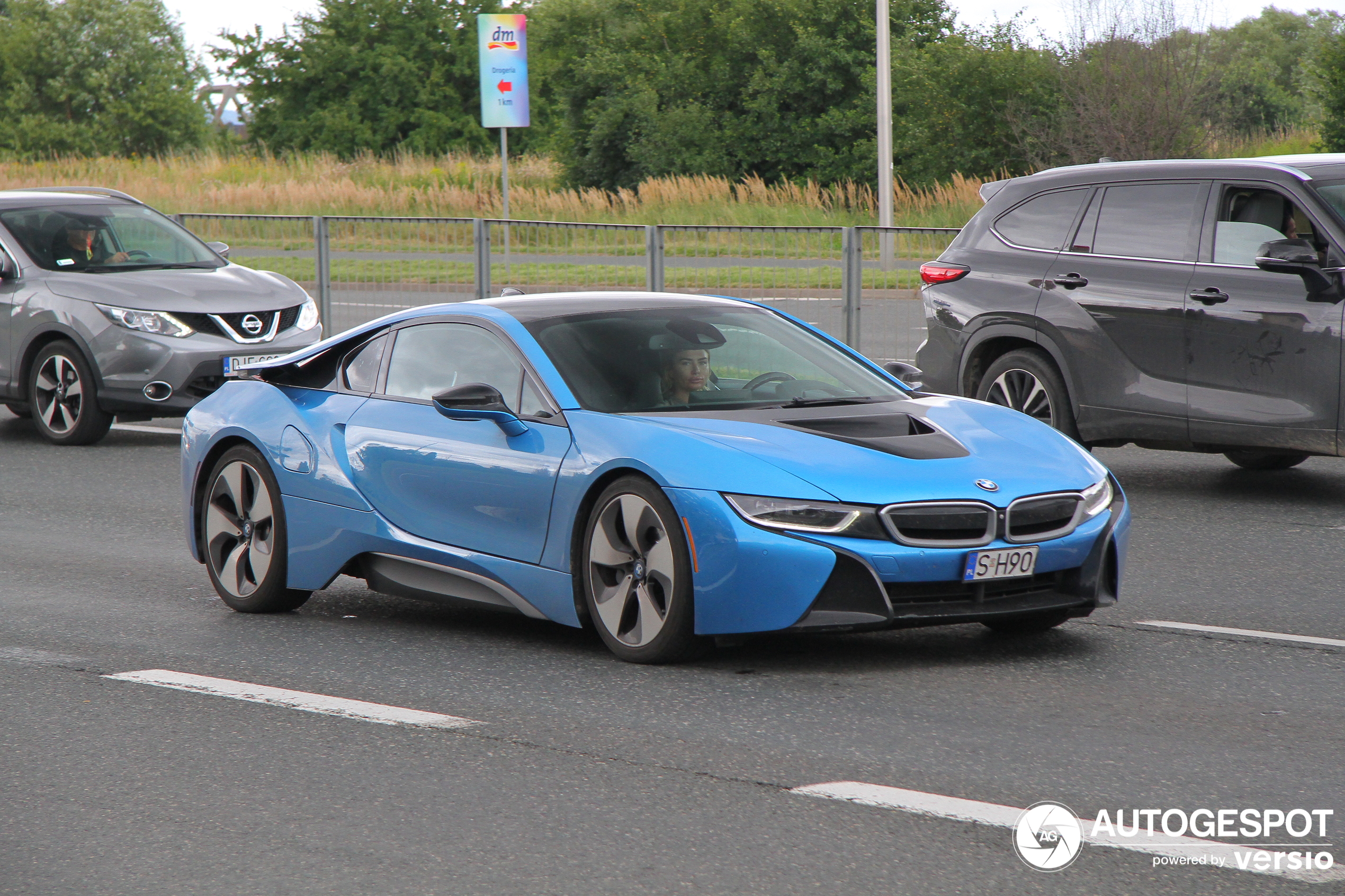 BMW i8