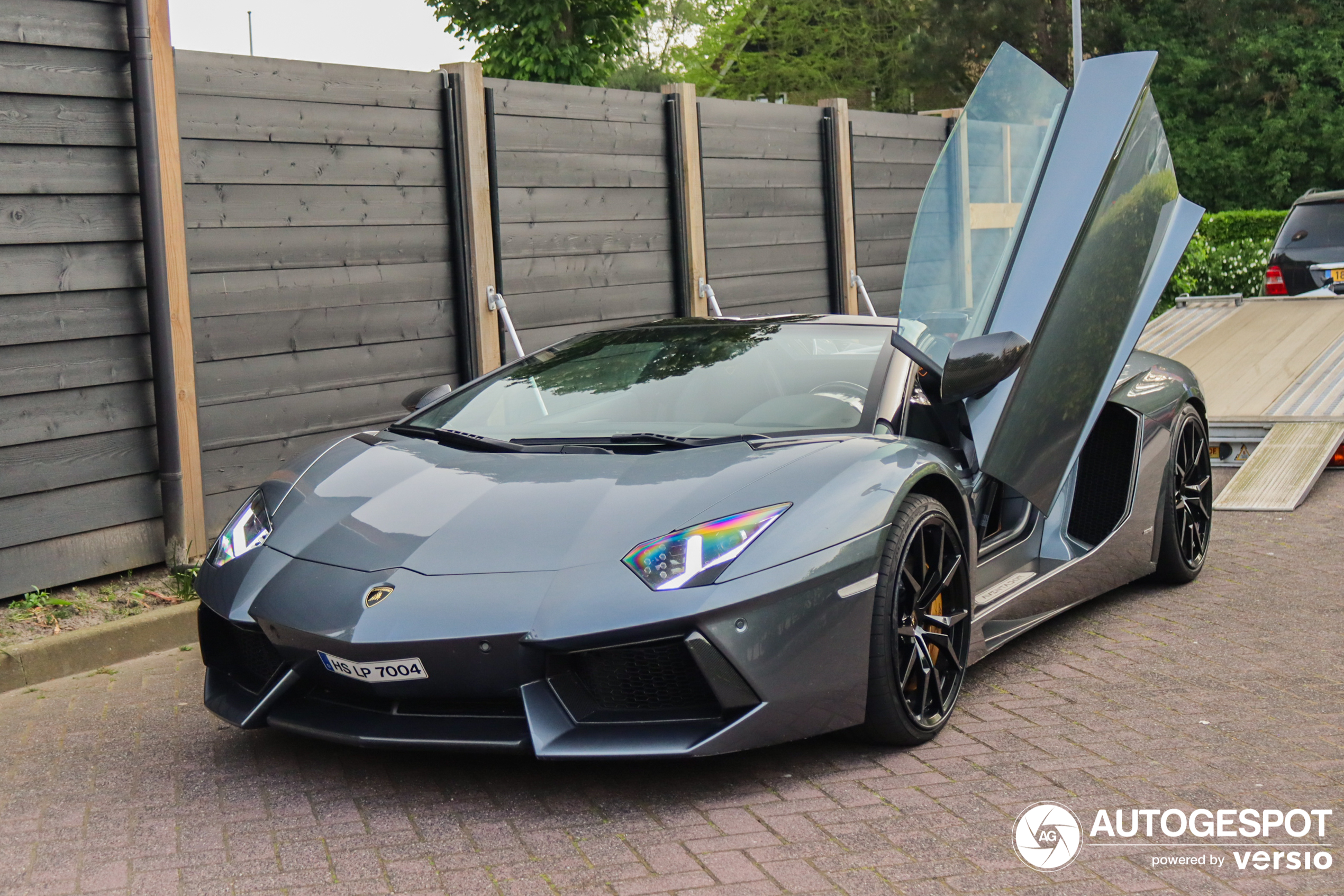 Lamborghini Aventador LP700-4 Roadster