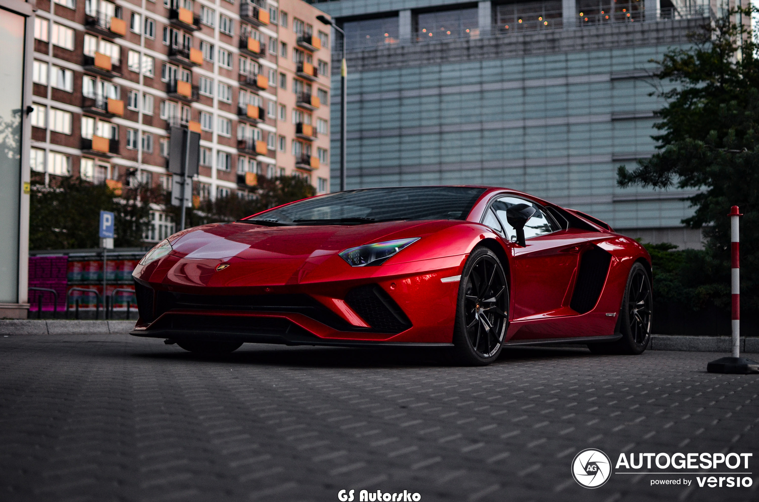 Lamborghini Aventador S LP740-4