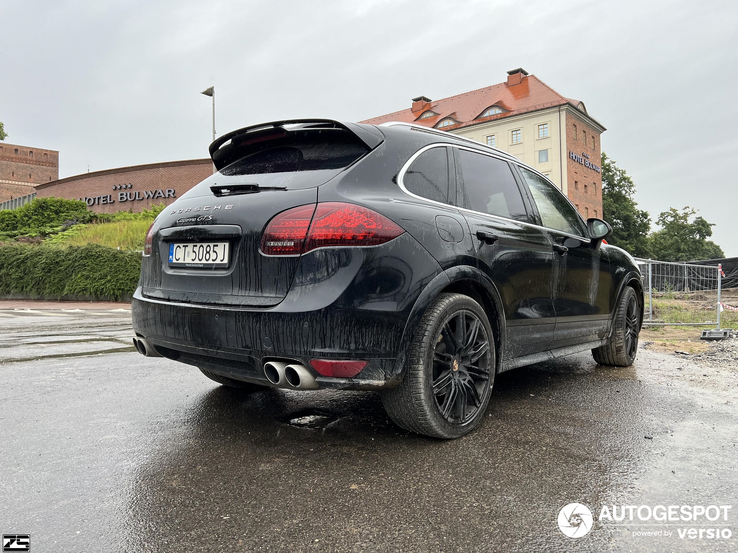 Porsche 958 Cayenne GTS