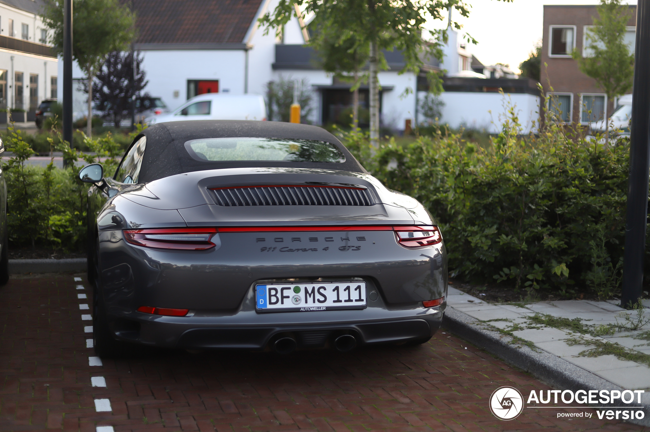 Porsche 991 Carrera 4 GTS Cabriolet MkII