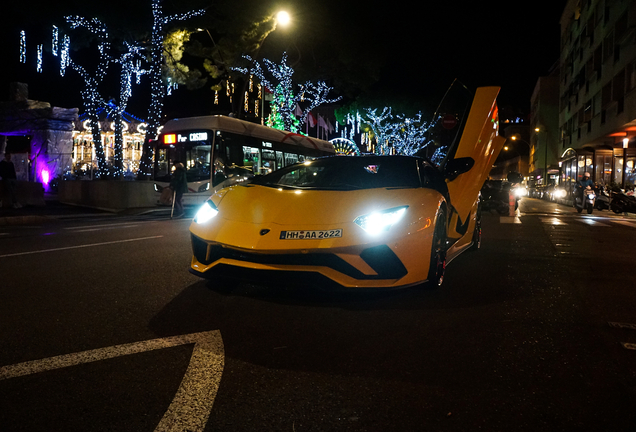 Lamborghini Aventador S LP740-4 Roadster