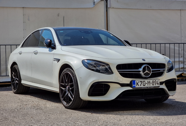 Mercedes-AMG E 63 S W213