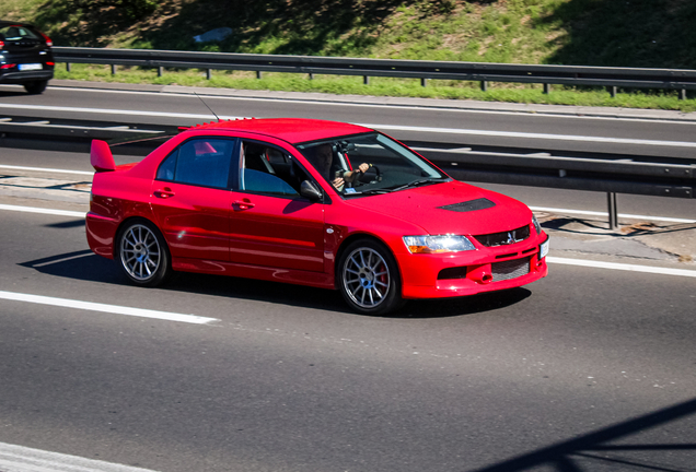 Mitsubishi Lancer Evolution IX