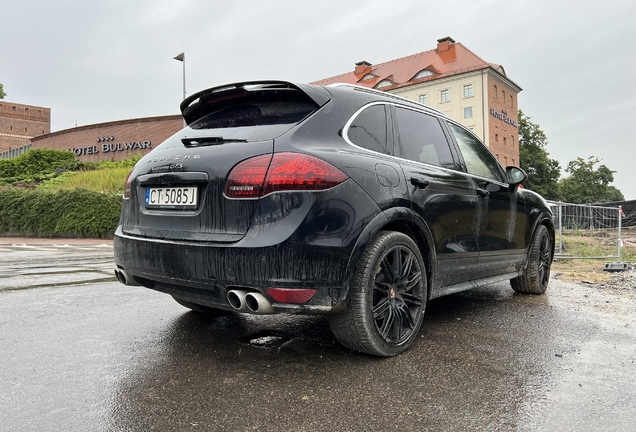 Porsche 958 Cayenne GTS