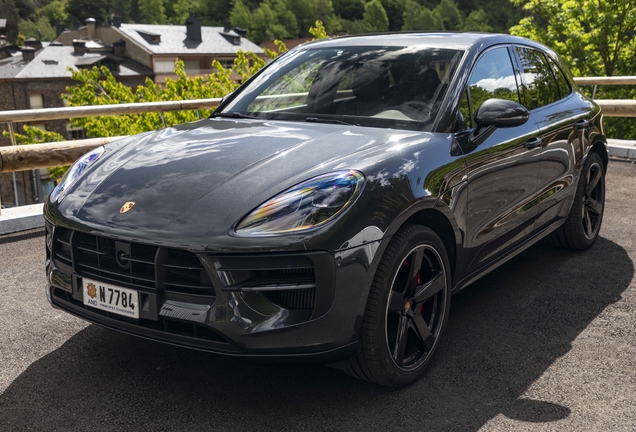 Porsche 95B Macan GTS MkII