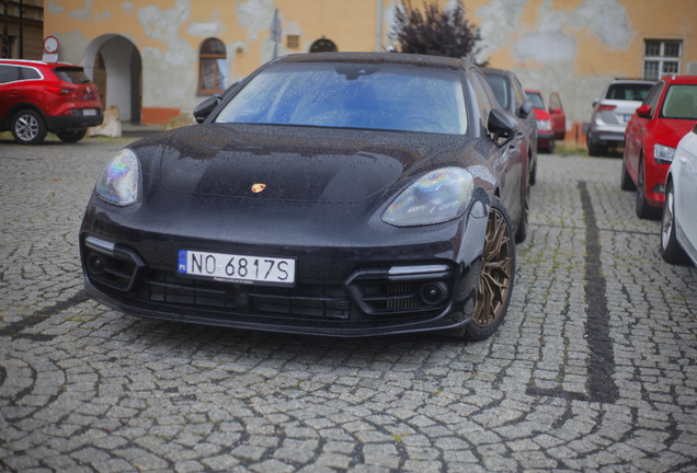 Porsche 971 Panamera Turbo S E-Hybrid