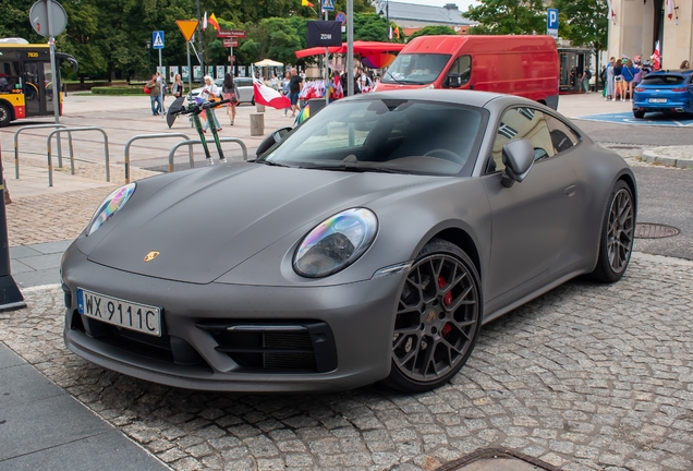 Porsche 992 Carrera 4S