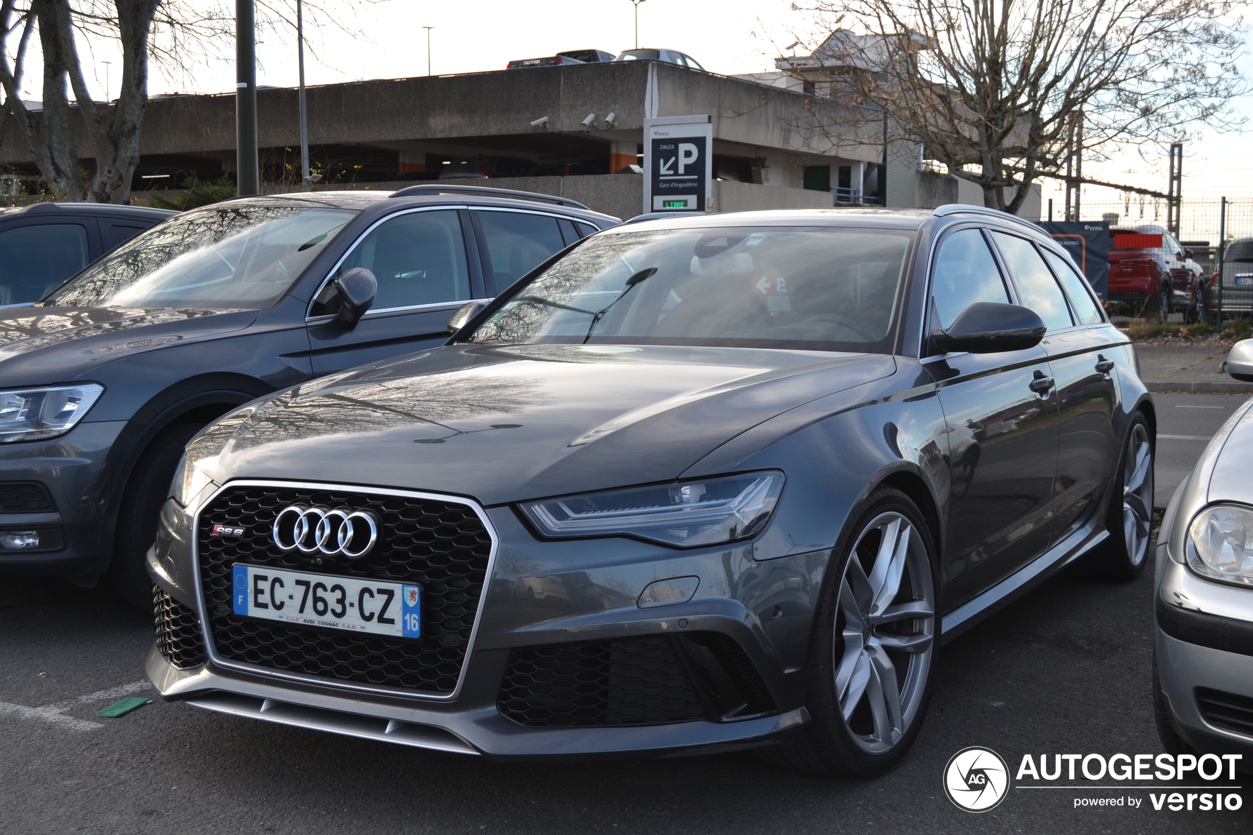 Audi RS6 Avant C7 2015