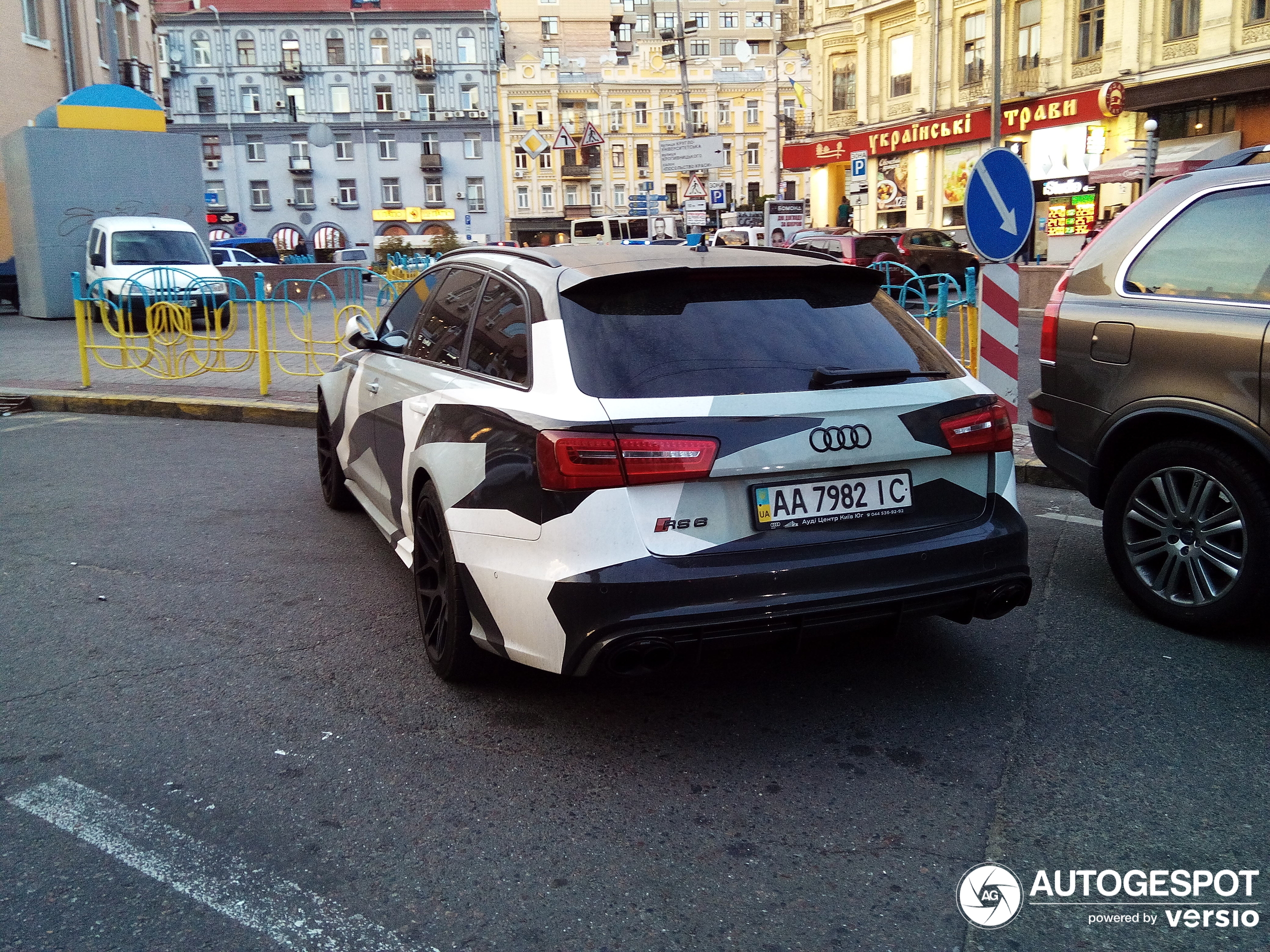 Audi RS6 Avant C7