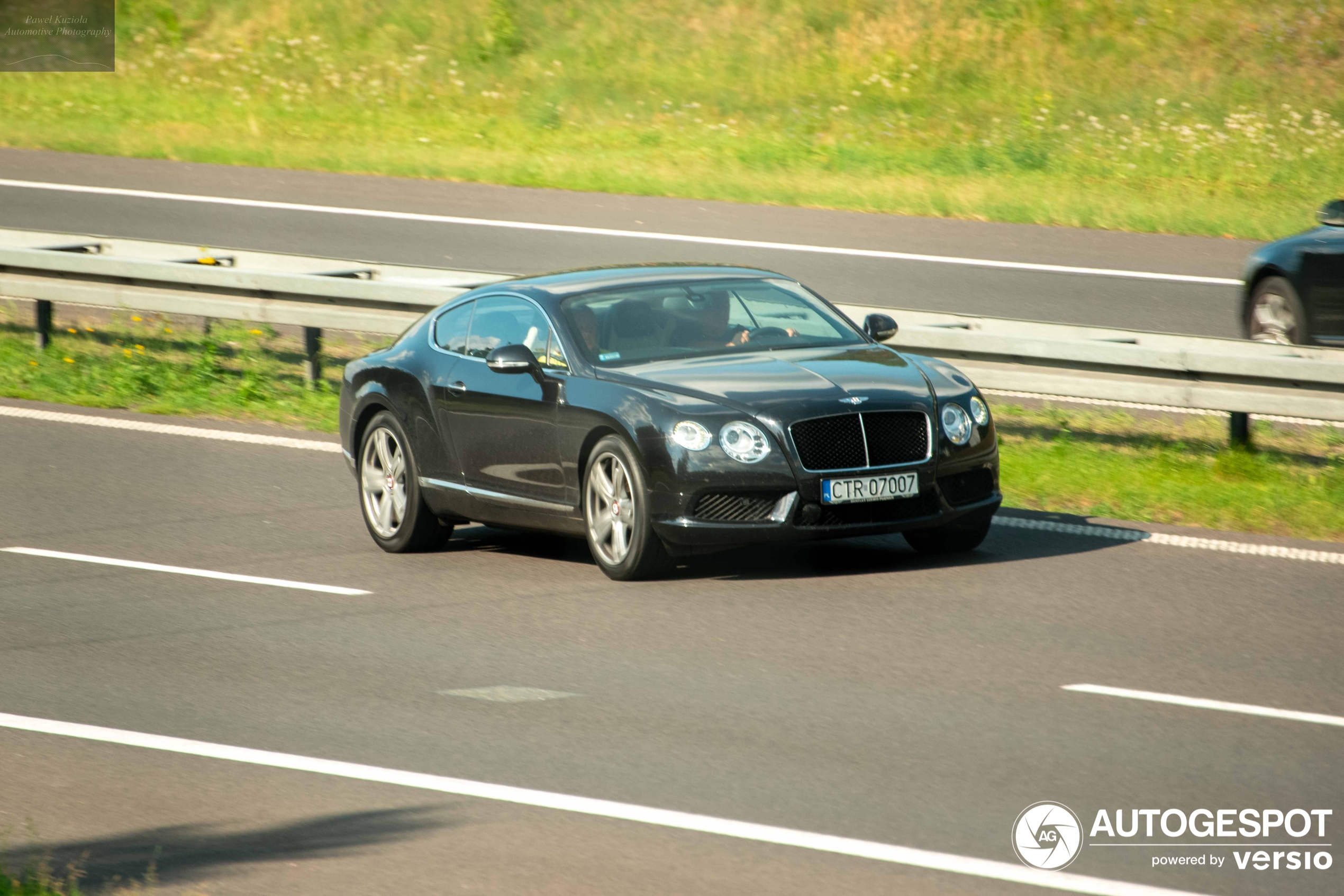 Bentley Continental GT V8