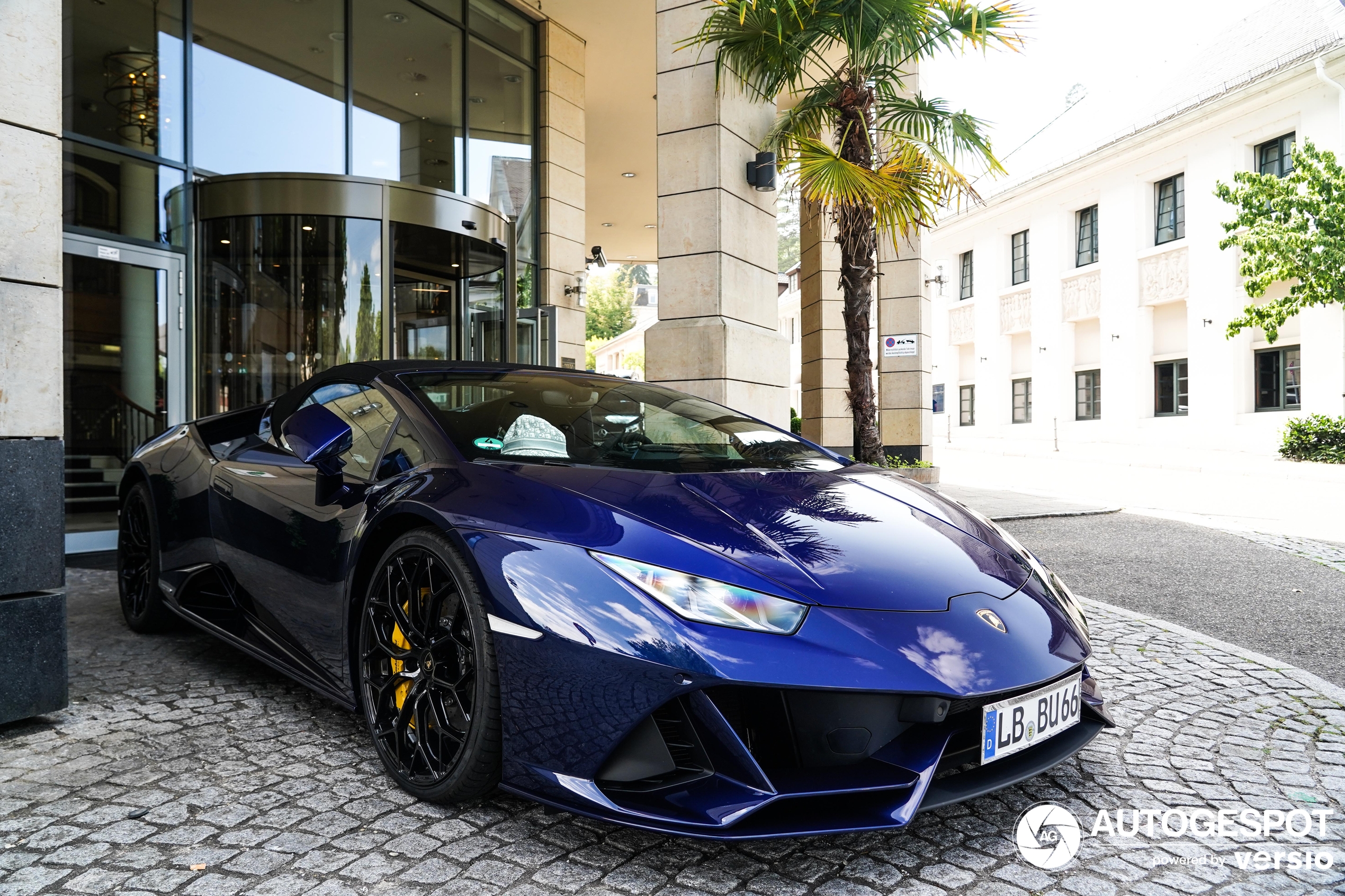 Lamborghini Huracán LP640-4 EVO Spyder