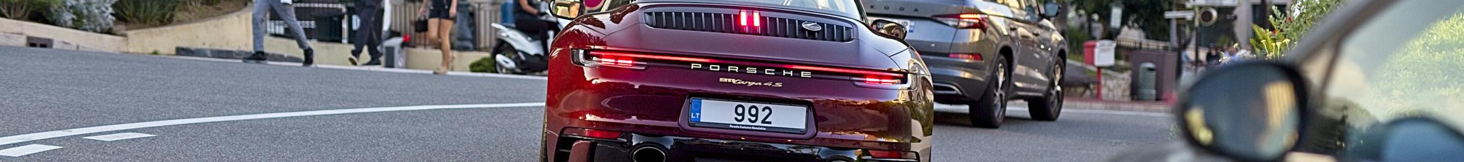 Porsche 992 Targa 4S Heritage Design Edition