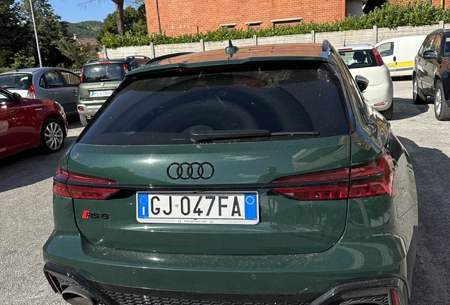 Audi RS6 Avant C8