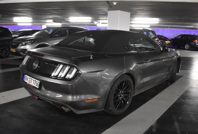 Ford Mustang GT Convertible 2015