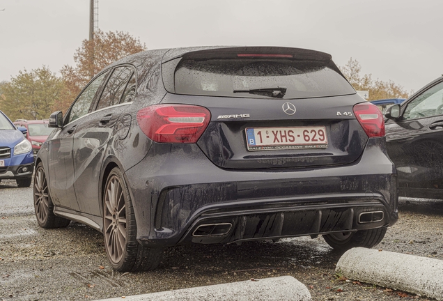 Mercedes-AMG A 45 W176 2015