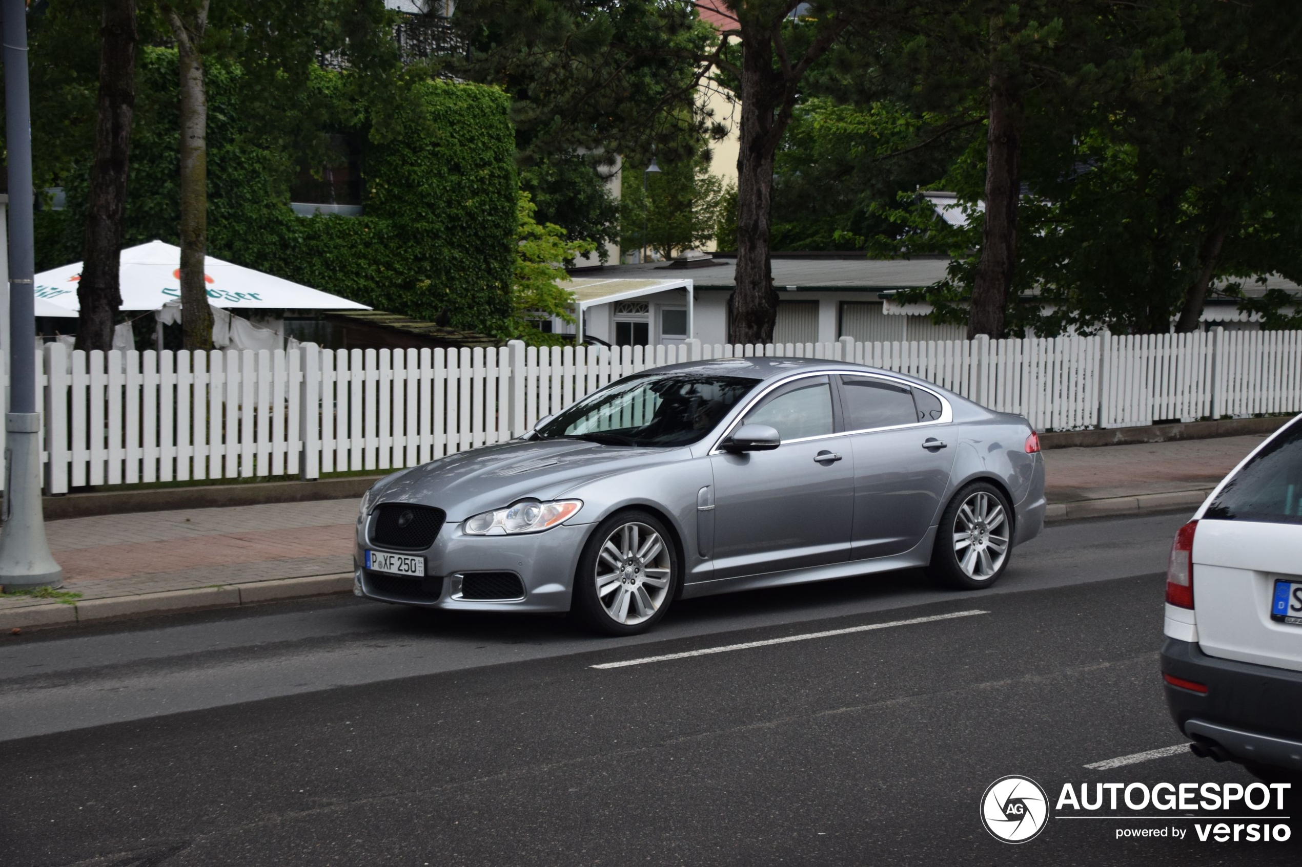 Jaguar XFR