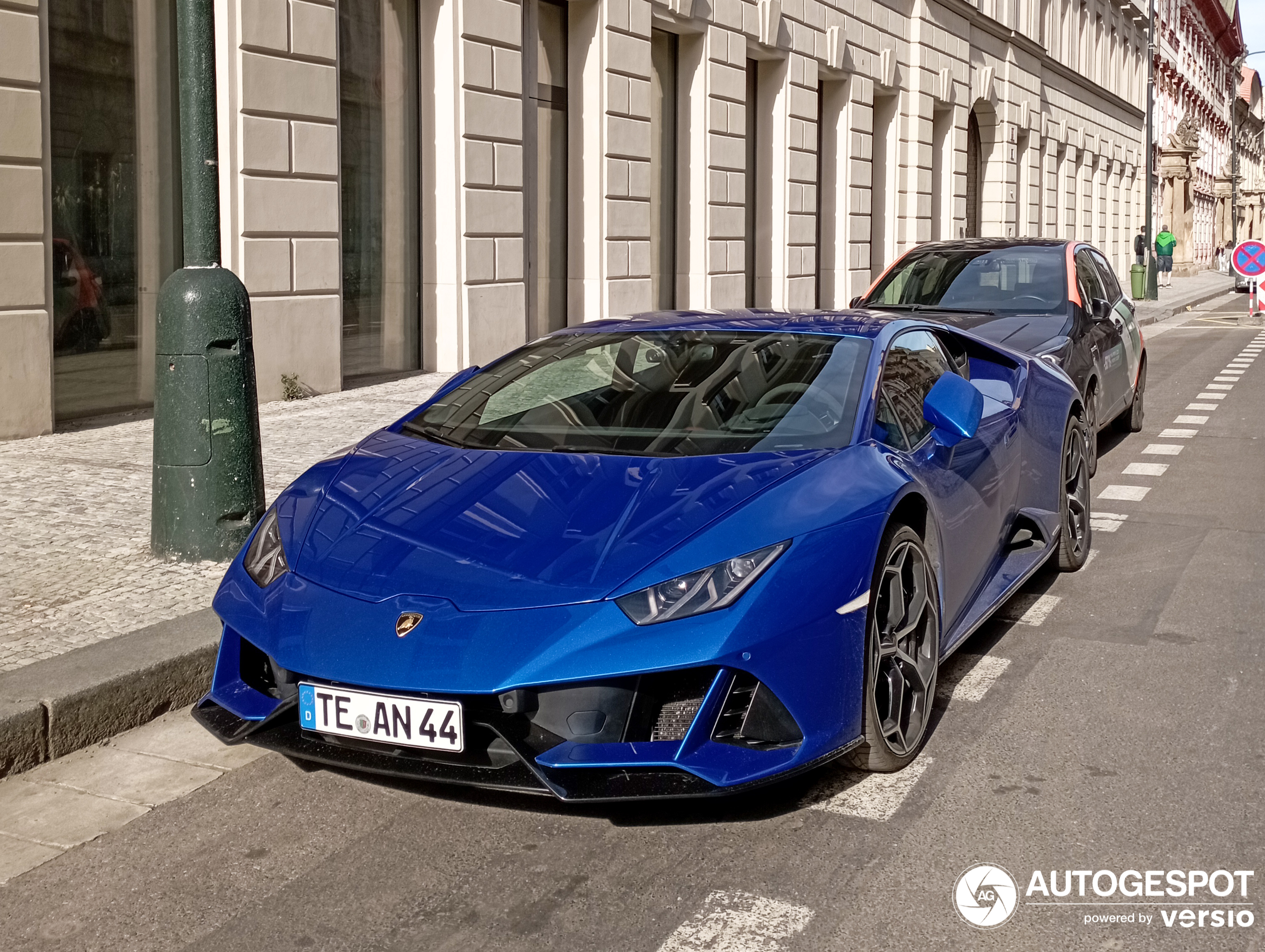 Lamborghini Huracán LP640-4 EVO