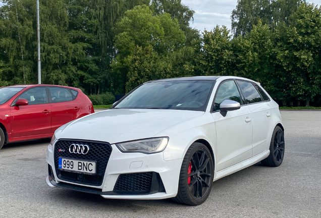 Audi RS3 Sportback 8V