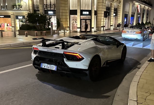 Lamborghini Huracán LP640-4 Performante Spyder