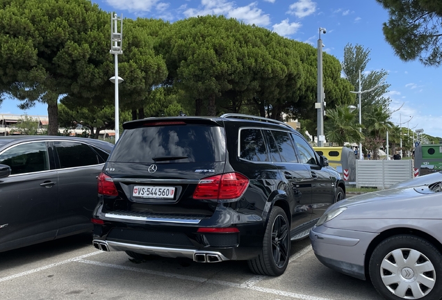 Mercedes-Benz GL 63 AMG X166