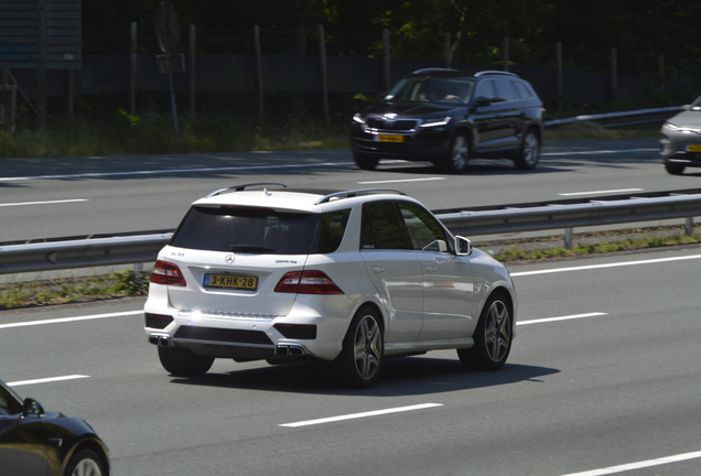 Mercedes-Benz ML 63 AMG W166