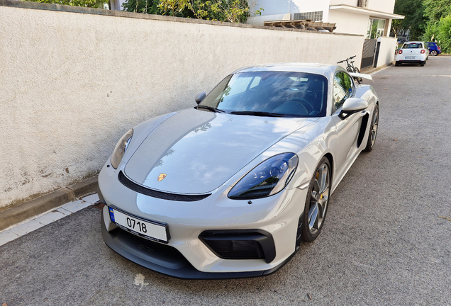 Porsche 718 Cayman GT4