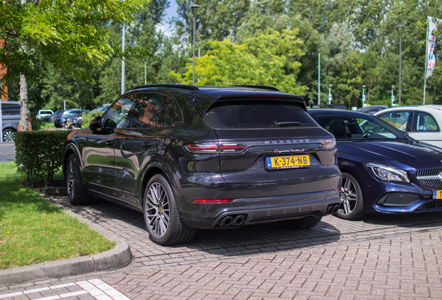 Porsche Cayenne Turbo S E-Hybrid