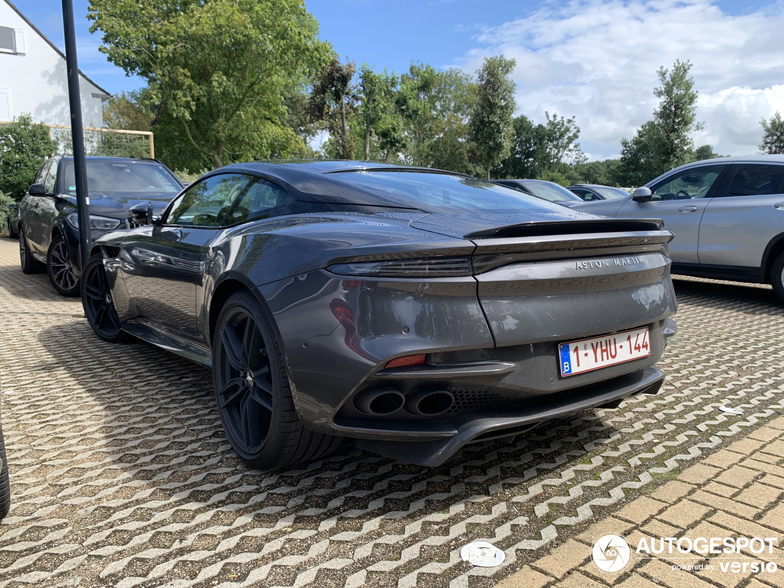 Aston Martin DBS Superleggera