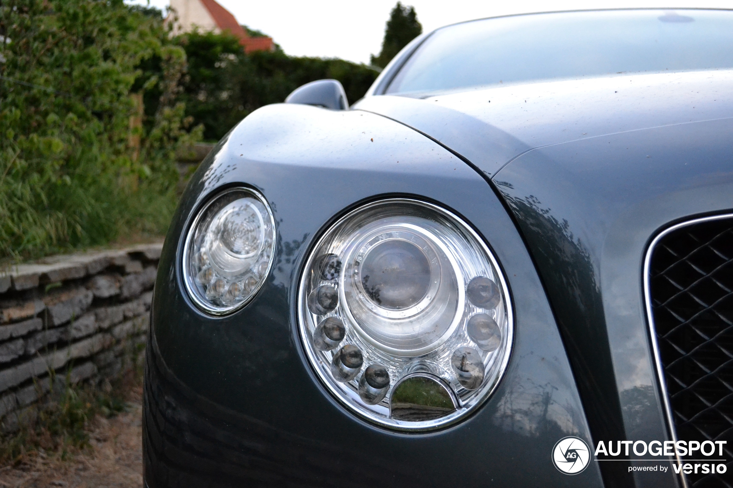 Bentley Continental GT V8