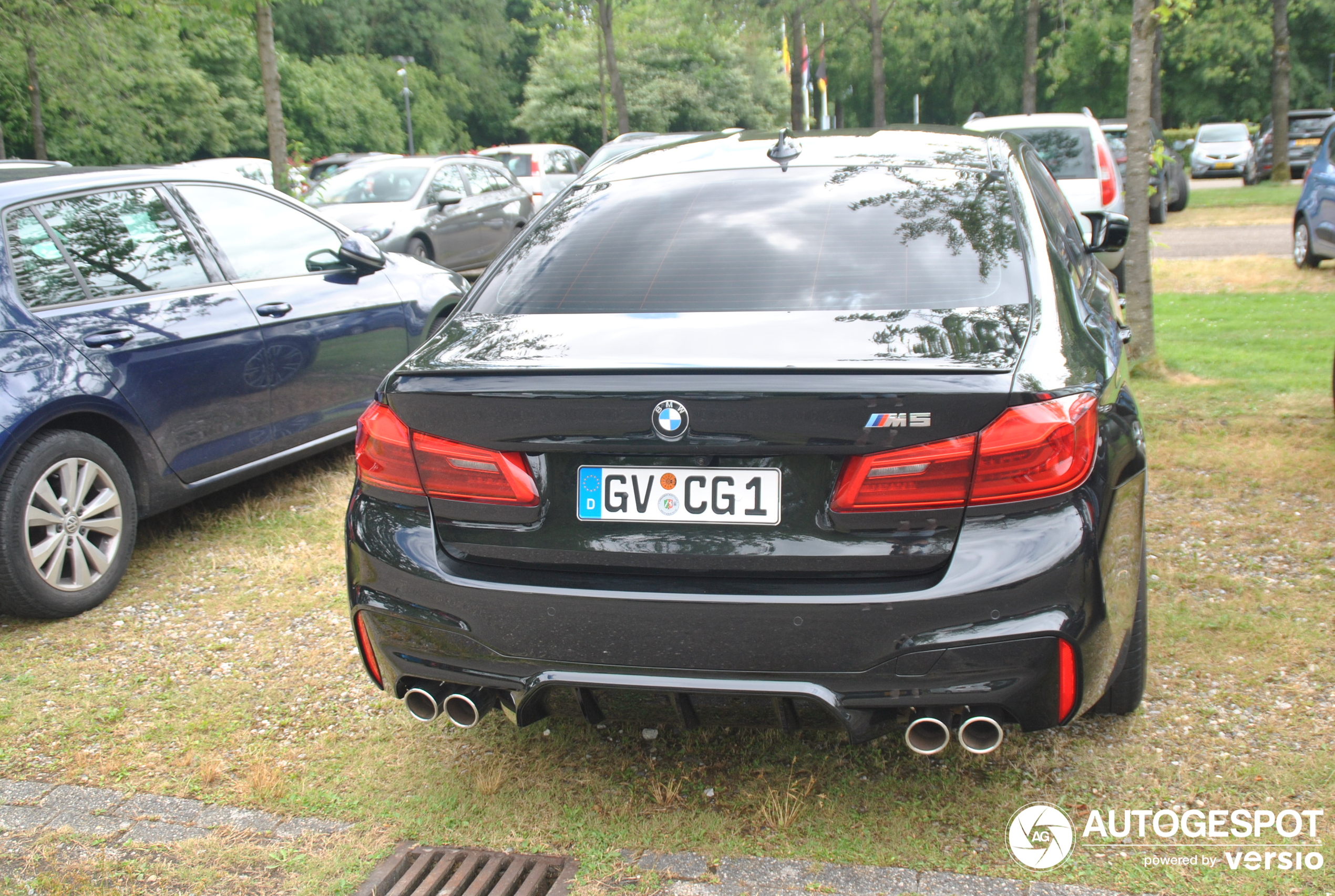 BMW M5 F90