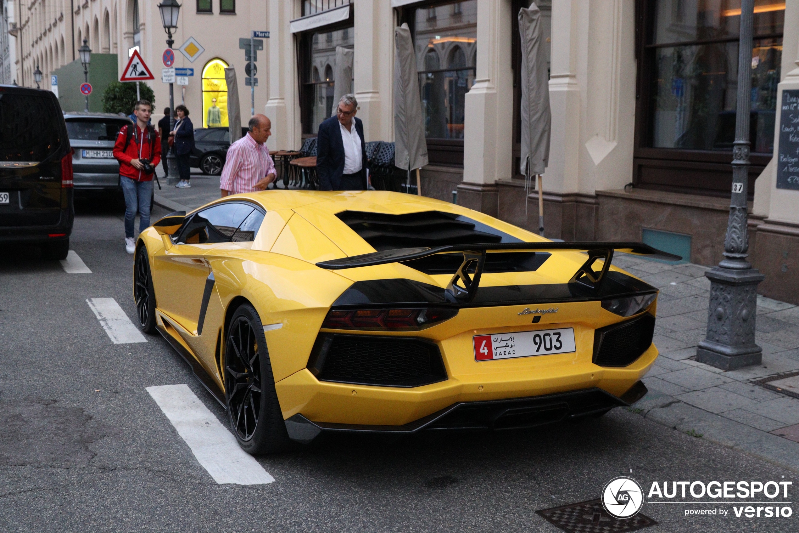 Lamborghini Aventador LP700-4