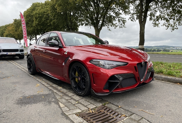 Alfa Romeo Giulia GTAm