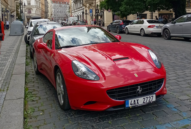 Ferrari California