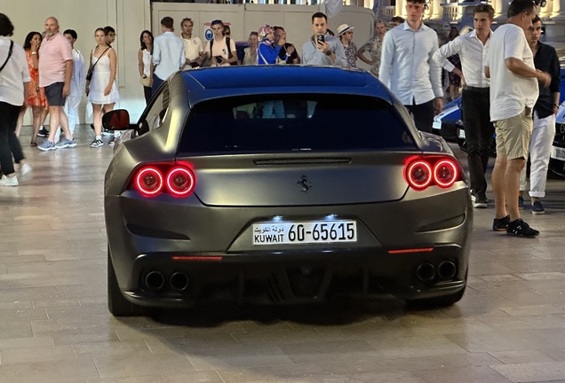 Ferrari GTC4Lusso T