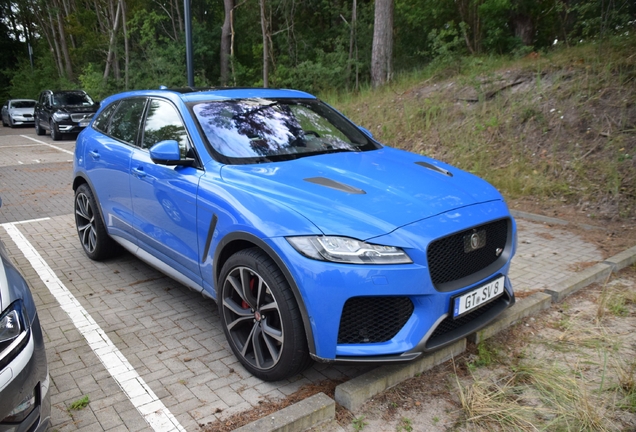 Jaguar F-PACE SVR