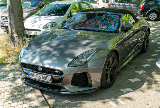 Jaguar F-TYPE SVR Convertible 2017