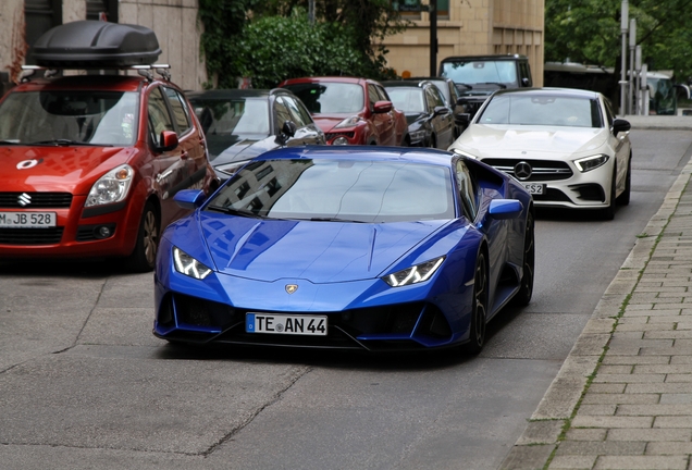 Lamborghini Huracán LP640-4 EVO