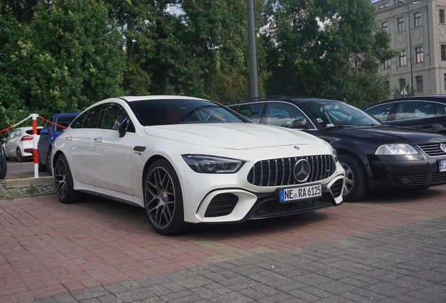 Mercedes-AMG GT 63 S X290