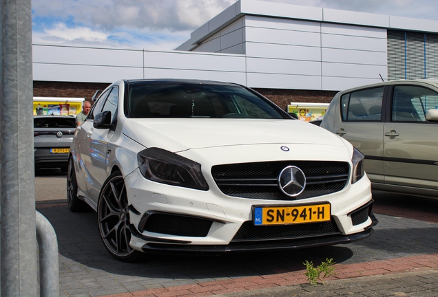 Mercedes-Benz A 45 AMG