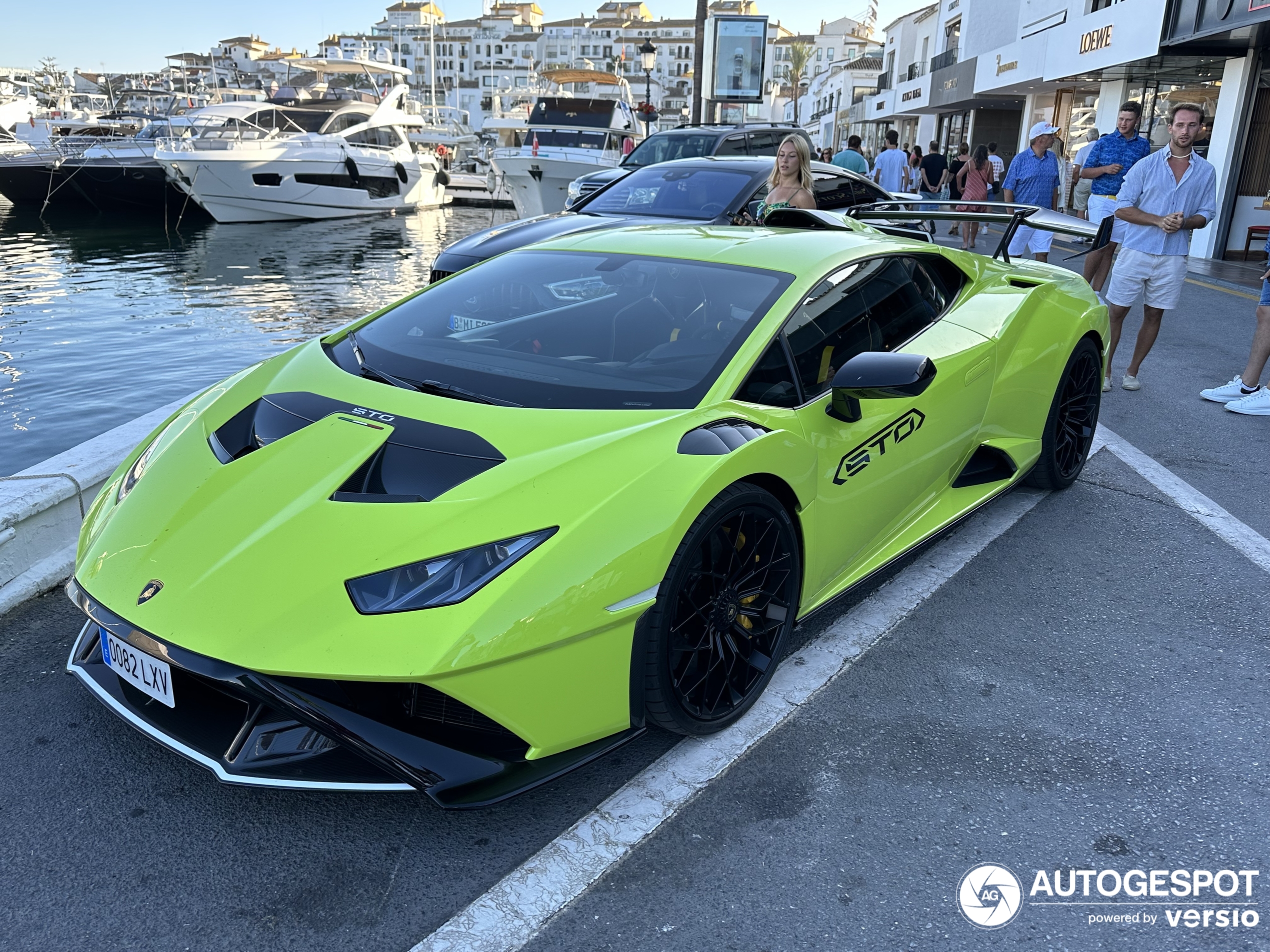 Lamborghini Huracán LP640-2 STO